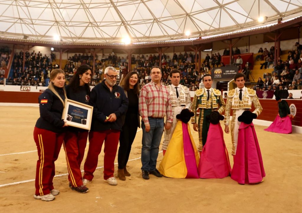 Rúben Pinar corta três orelhas em Tobarra