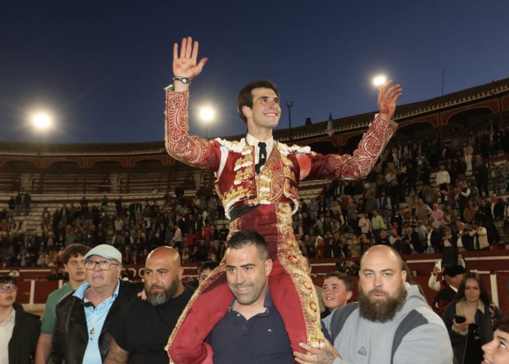 Navalón volta a triunfar em Hellín