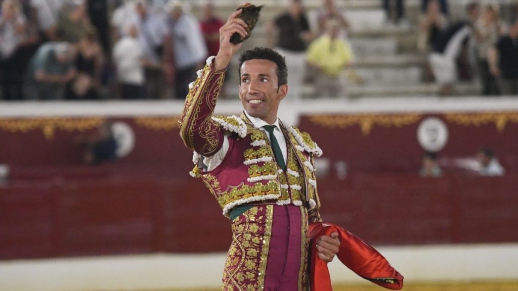 Torrejón de Ardoz com Porta Grande para David de Miranda