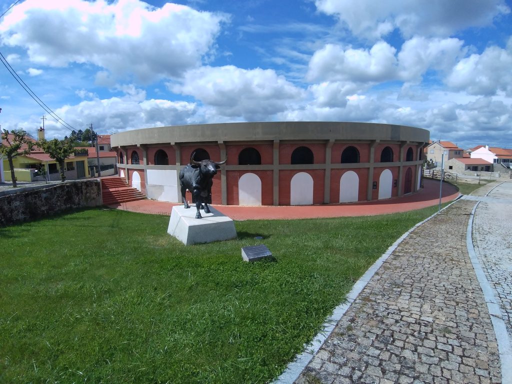 Nave de Haver com cartel rematado para 8 de Agosto