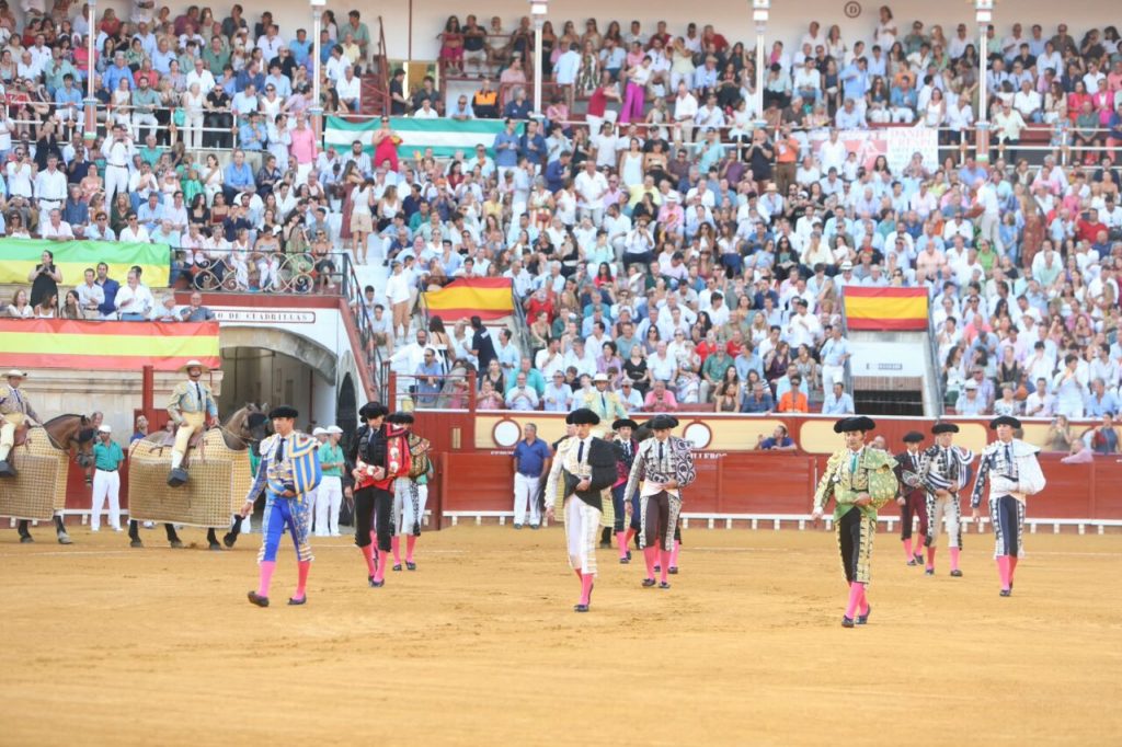 Daniel Crespo a ombros em El Puerto de Santa Maria