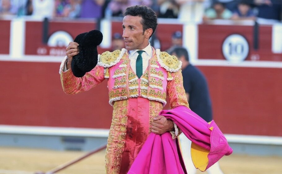 Oitava de Albacete sem orelhas